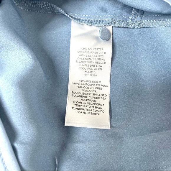 New Danielle Bernstein Powder Blue Satin Puff Sleeves Crop Top US XL - Picture 8 of 8